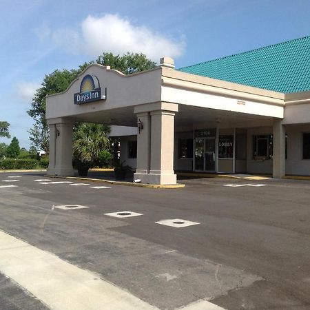 Days Inn Panama City 23Rd Street Eksteriør billede